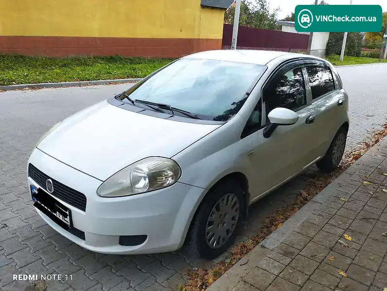 Fiat Punto 2010, фото з оголошення 2 з 11, VIN ZFA19900000638230