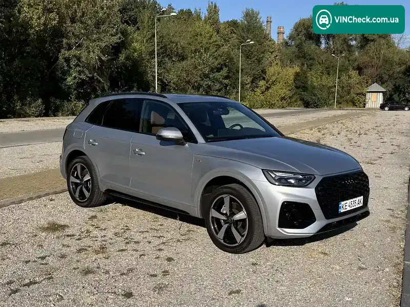Audi Q5 2022, фото з оголошення 1 з 10, VIN WA1EAAFY7N2138338