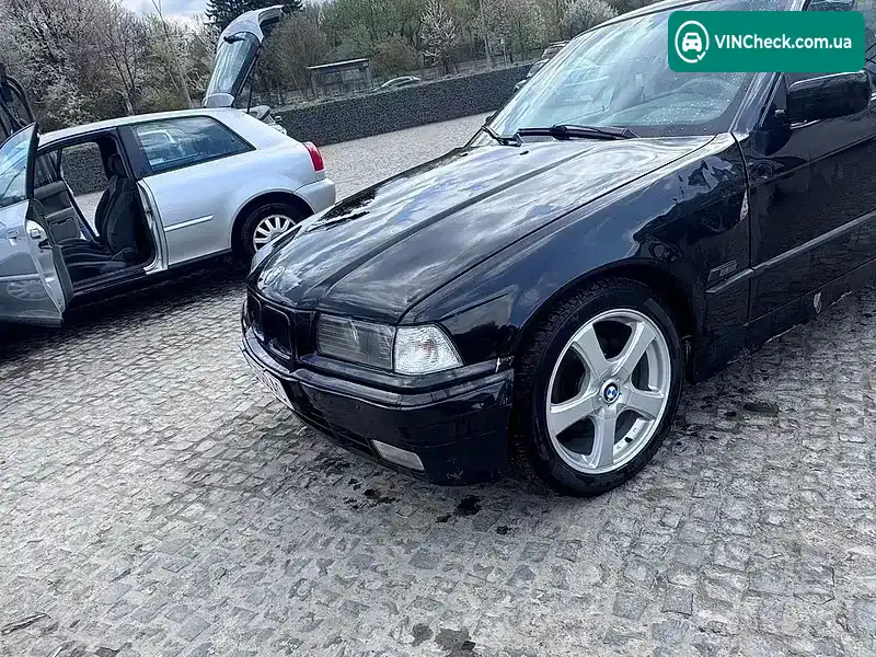 BMW 3 Series 1995, фото з оголошення 2 з 18, VIN WBACB11000FC80544