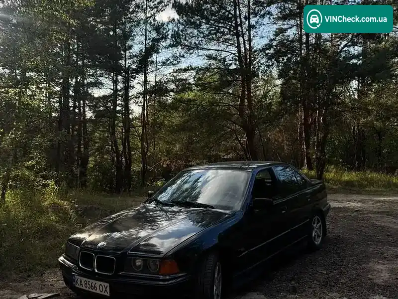 BMW 3 Series 1996, фото з оголошення 1 з 12, VIN WBACA71030FL77725