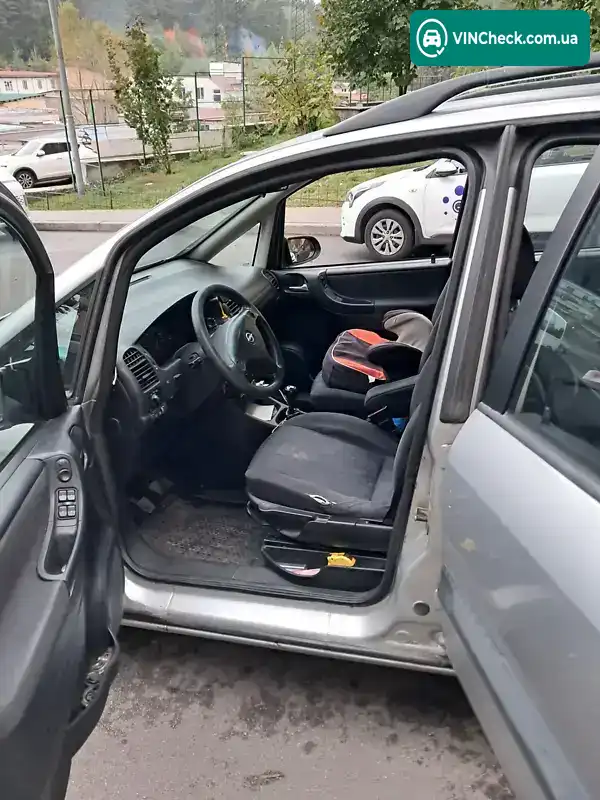 Opel Zafira 1999, фото з оголошення 2 з 12, VIN W0L0TGF75X2169841