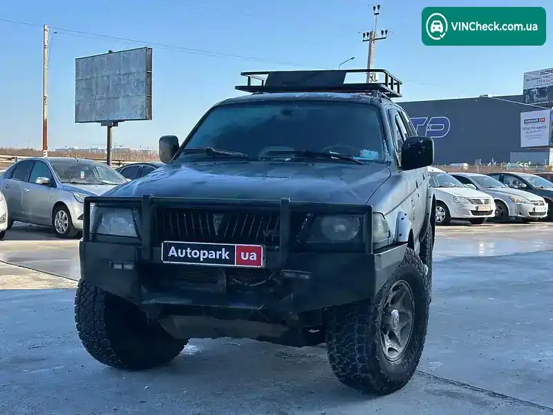 Mitsubishi Pajero 1999, фото з оголошення 2 з 21, VIN JMB0NK960XP002053