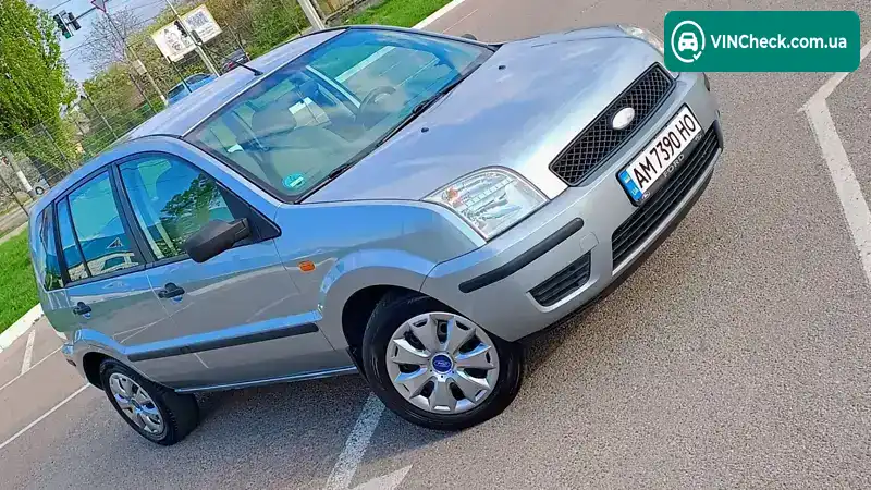 Ford Fusion 2004, фото з оголошення 2 з 20, VIN WF0UXXGAJU4Y16190