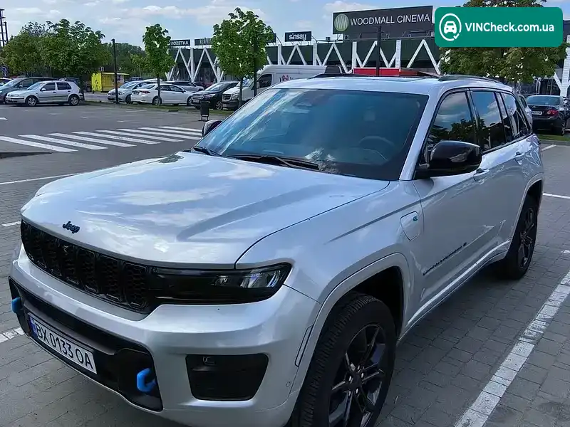 Jeep Grand Cherokee 2023, фото з оголошення 2 з 17, VIN 1C4RJYB64P8905194