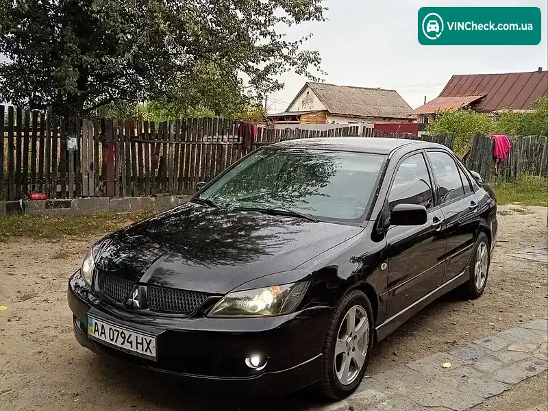 Mitsubishi Lancer 2005, фото з оголошення 1 з 9, VIN JMBSRCS9A7U000241