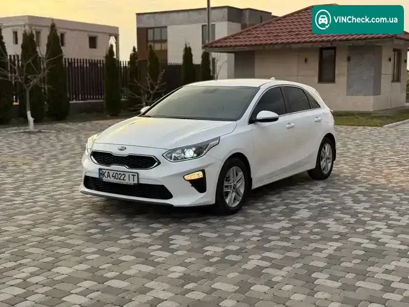 Kia Ceed 2018, фото з оголошення 2 з 19, VIN U5YH2516BKL032695
