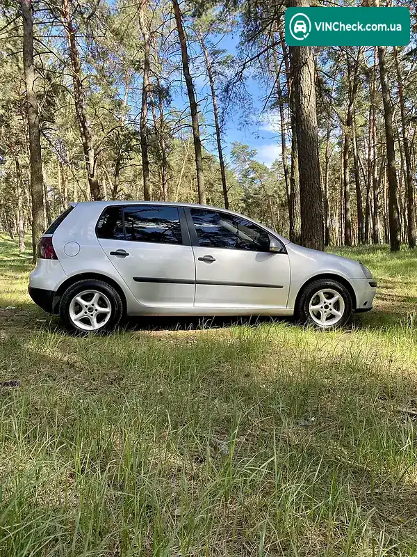 Volkswagen Golf 2004, фото з оголошення 2 з 7, VIN WVWZZZ1KZ4W068503