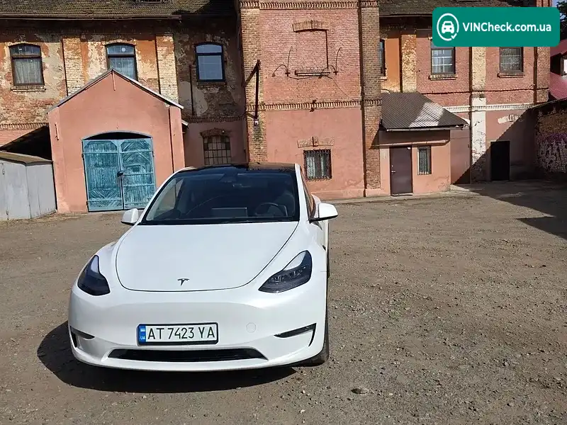 Tesla Model Y 2022, фото з оголошення 1 з 8, VIN 7SAYGDEE2NF534817