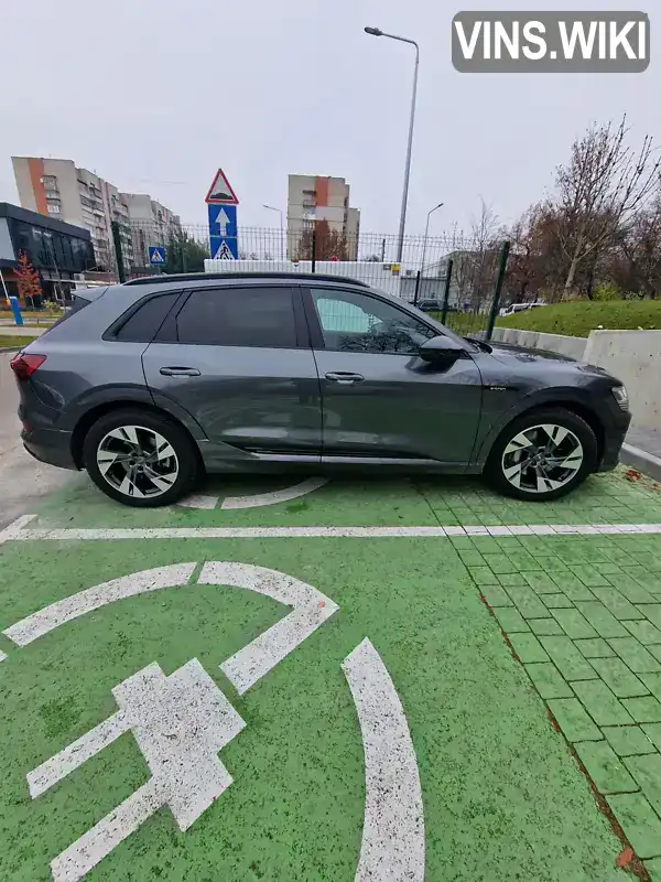 Audi e-tron 2020, фото з оголошення 1 з 21, VIN WAUZZZGE8LB030176