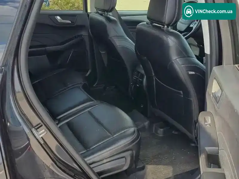 Ford Escape 2021, фото з оголошення 2 з 10, VIN 1FMCU0KZ5MUA87109