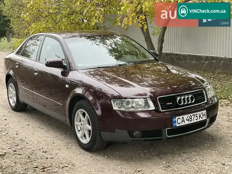 Audi A4 2001, фото з оголошення 2 з 20, VIN WAUZZZ8EX2A040761