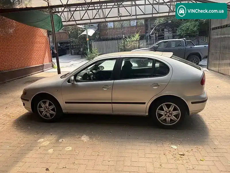 SEAT Leon 2003, фото з оголошення 1 з 16, VIN VSSZZZ1MZ4R043967