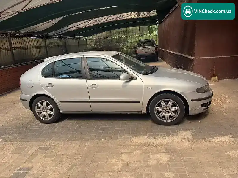 SEAT Leon 2003, фото з оголошення 2 з 16, VIN VSSZZZ1MZ4R043967