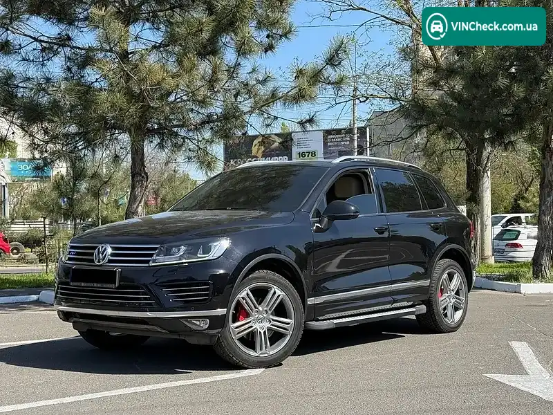 Volkswagen Touareg 2016, фото з оголошення 1 з 20, VIN WVGZZZ7PZHD013739
