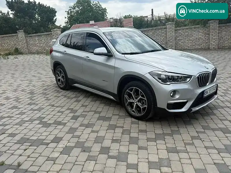 BMW X1 2017, фото з оголошення 2 з 12, VIN WBXHT3C3XH5F80508
