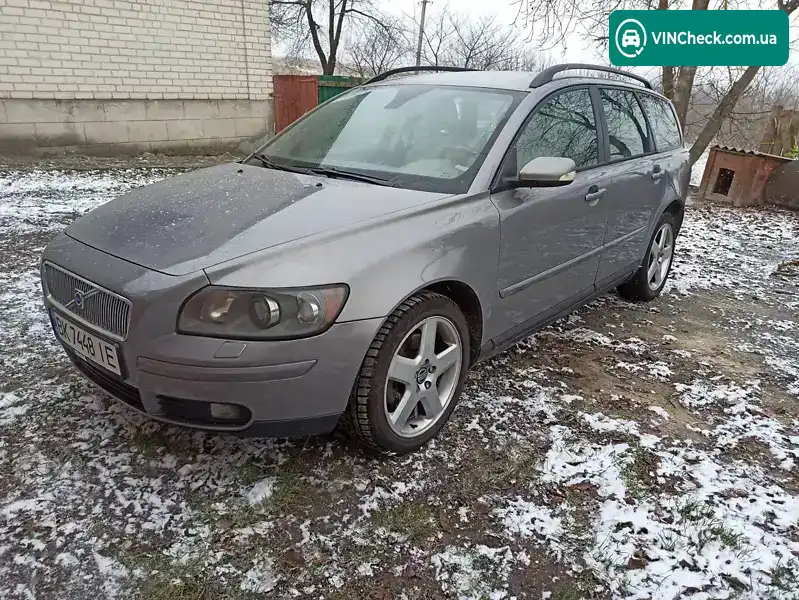 Volvo V50 2004, фото з оголошення 1 з 8, VIN YV1MW753152068843