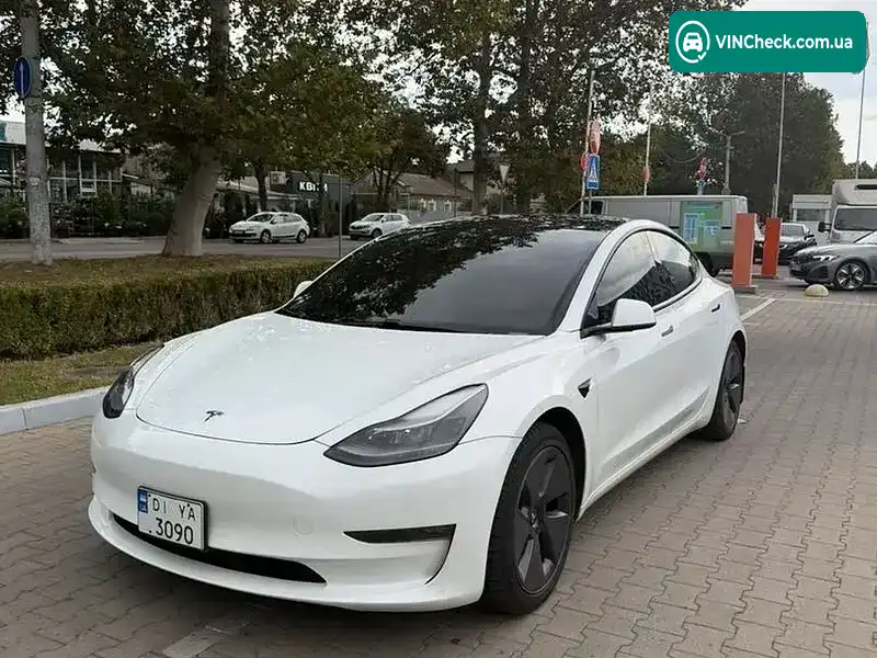Tesla Model 3 2021, фото з оголошення 1 з 11, VIN 5YJ3E1EB4MF928299