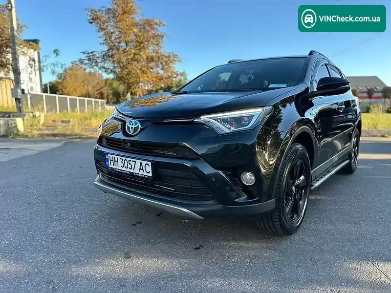 Toyota RAV4 2017, фото з оголошення 1 з 14, VIN JTMDJREV80D101478