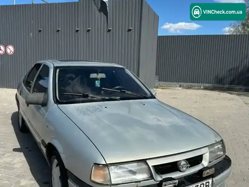 Opel Vectra 1995, фото з оголошення 2 з 18, VIN W0L000087S1228850