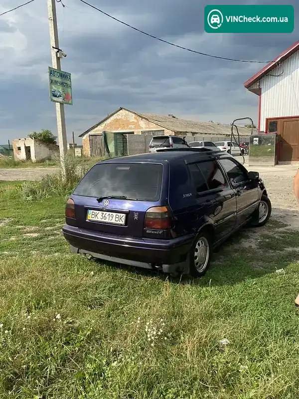 Volkswagen Golf 1998, фото з оголошення 2 з 11, VIN WVWZZZ1HZWB022174
