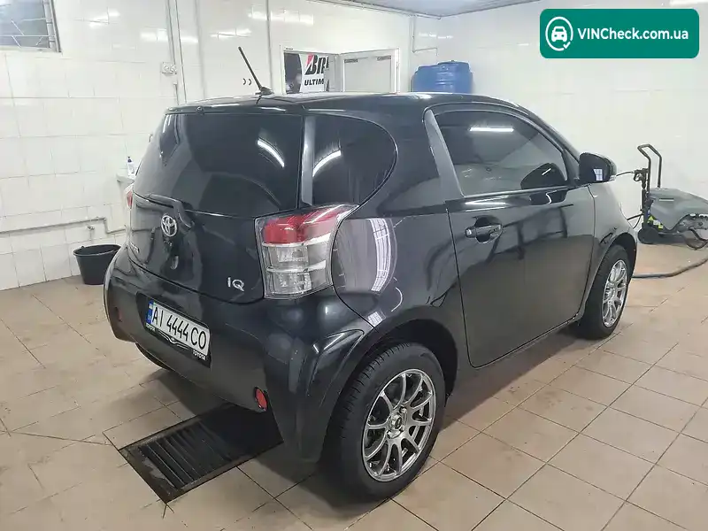 Toyota IQ 2009, фото з оголошення, VIN JTNMC11080J000444