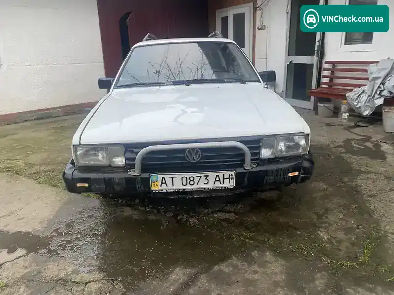 Volkswagen Passat 1986, фото з оголошення 2 з 12, VIN WVWZZZ33ZHE081648