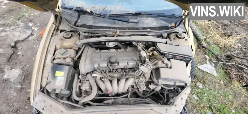 Volvo S60 2001, фото з оголошення 1 з 7, VIN YV1RS65P212040836