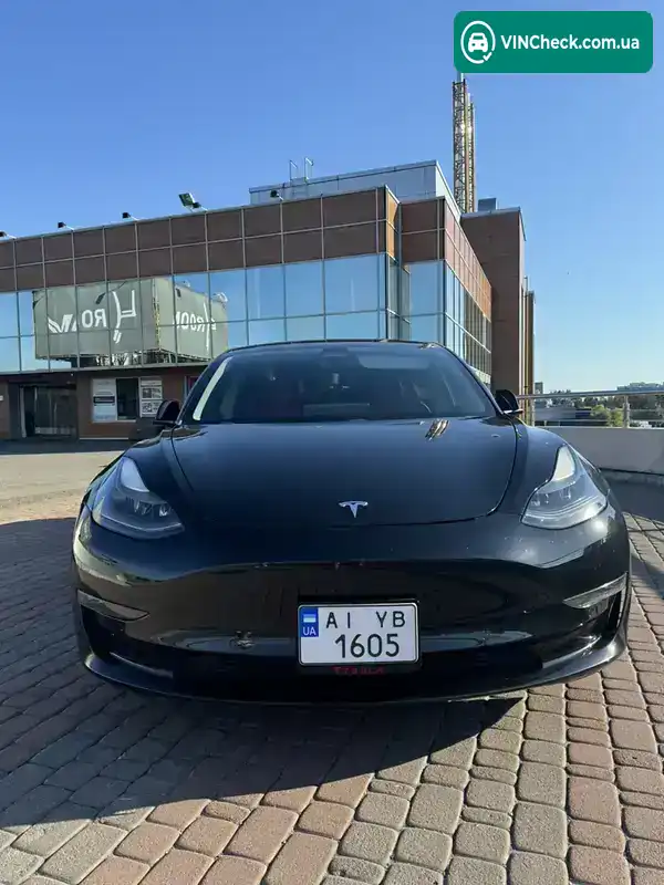 Tesla Model 3 2021, фото з оголошення 2 з 21, VIN 5YJ3E1EB1MF906499