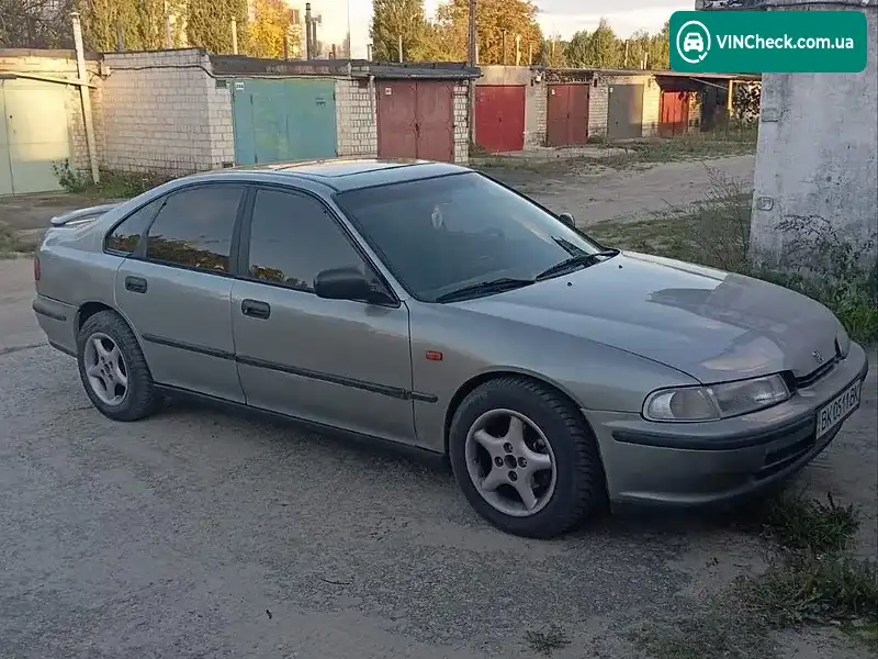 Honda Accord 1994, фото з оголошення 1 з 9, VIN SHHCC75600U033823