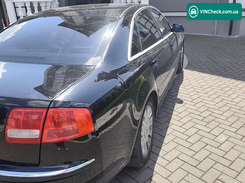 Audi A8 2006, фото з оголошення 2 з 8, VIN WAUZZZ4E27N002625