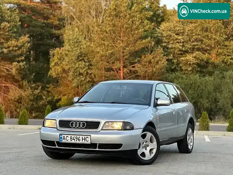 Audi A4 1997, фото з оголошення 1 з 11, VIN WAUZZZ8DZWA028523