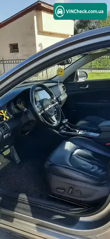 Kia Optima 2016, фото з оголошення 2 з 21, VIN 5XXGU4L39GG052493
