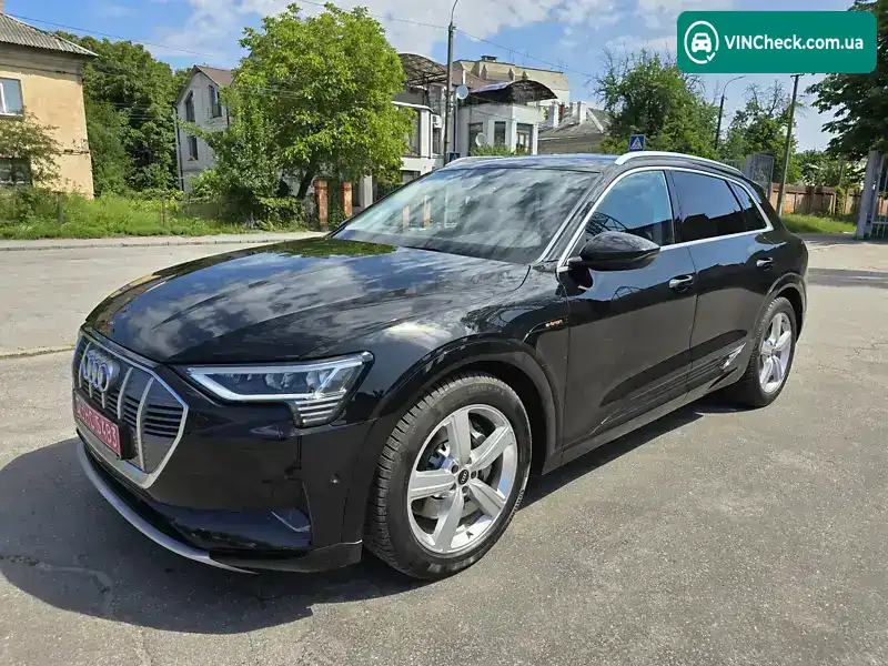 Audi e-tron 2020, фото з оголошення 2 з 20, VIN WAUZZZGE3MB012394