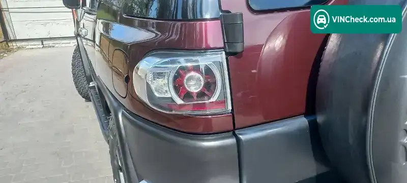 Toyota FJ Cruiser 2007, фото з оголошення 2 з 13, VIN JTEBU11F770095247