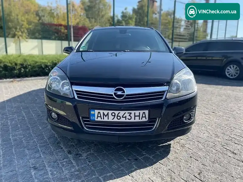 Opel Astra 2007, фото з оголошення 2 з 18, VIN W0L0AHL3582033004